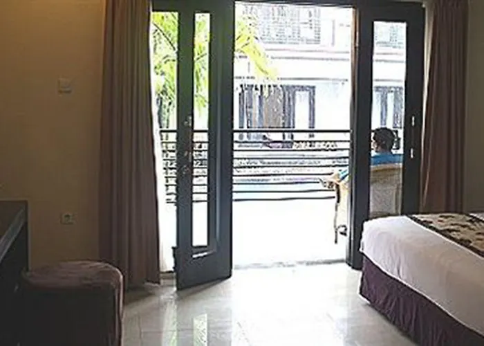 ホテル Taman Tirta Ayu 3*