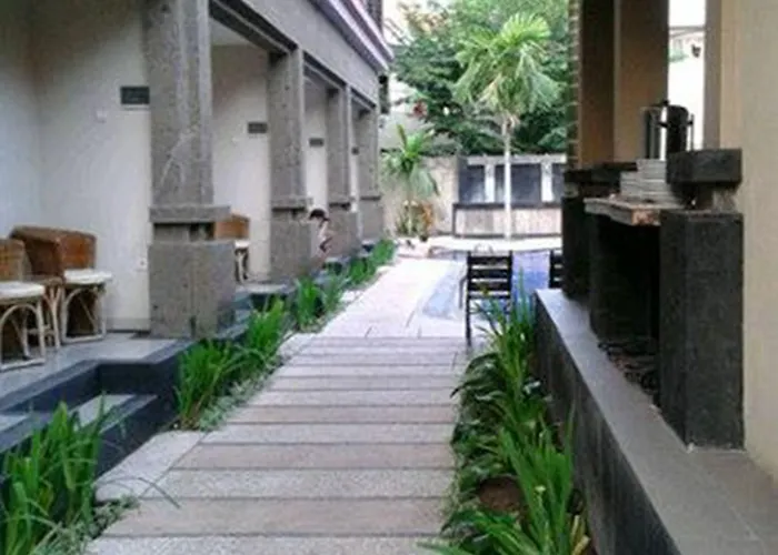 Taman Tirta Ayu 3*
