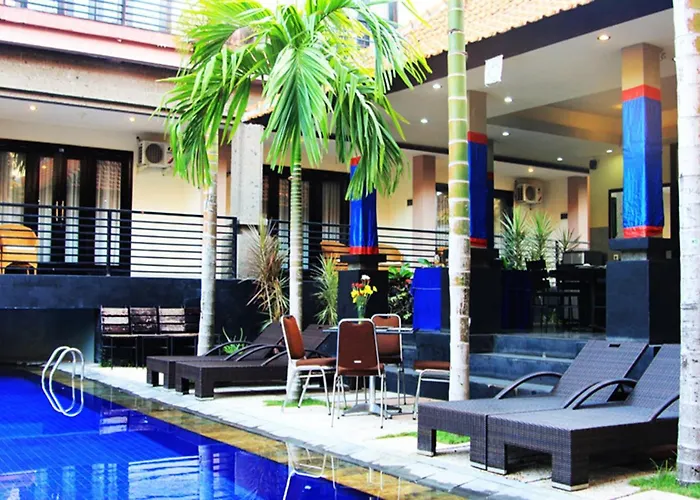 ホテル Taman Tirta Ayu トゥバン